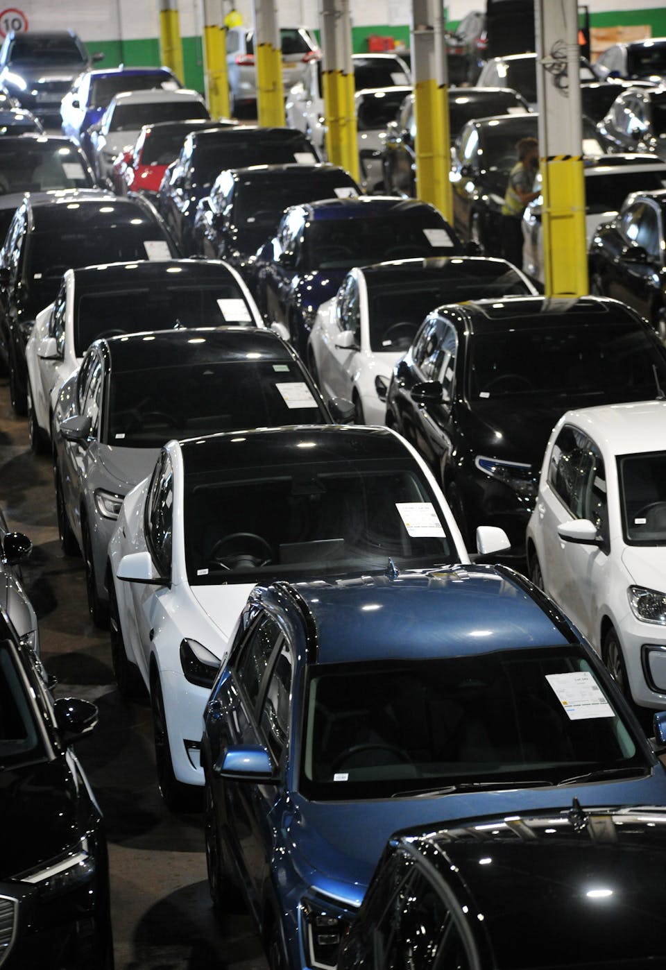 Unleash the power of remarketing with our customer first approach and innovative solutions